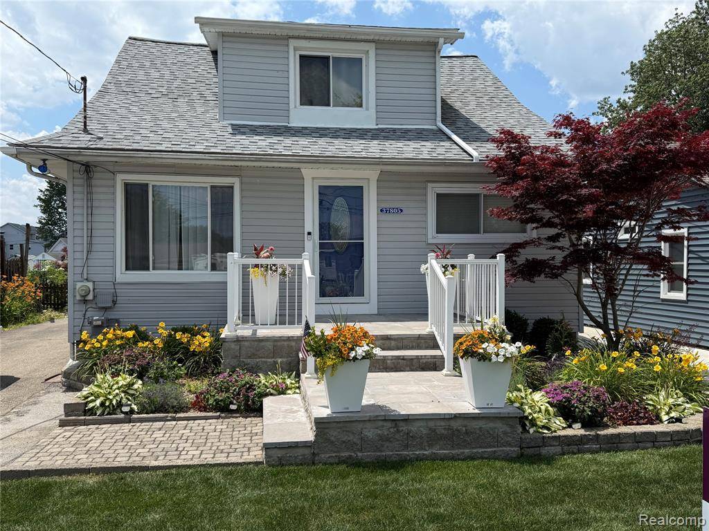 Harrison Twp, MI 48045,37805 Maplehill Street