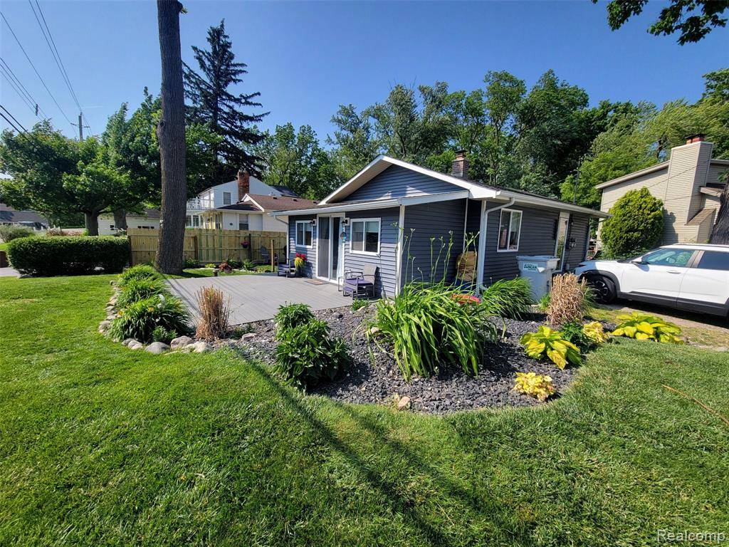 Green Oak Twp, MI 48189,11329 E Shore Drive