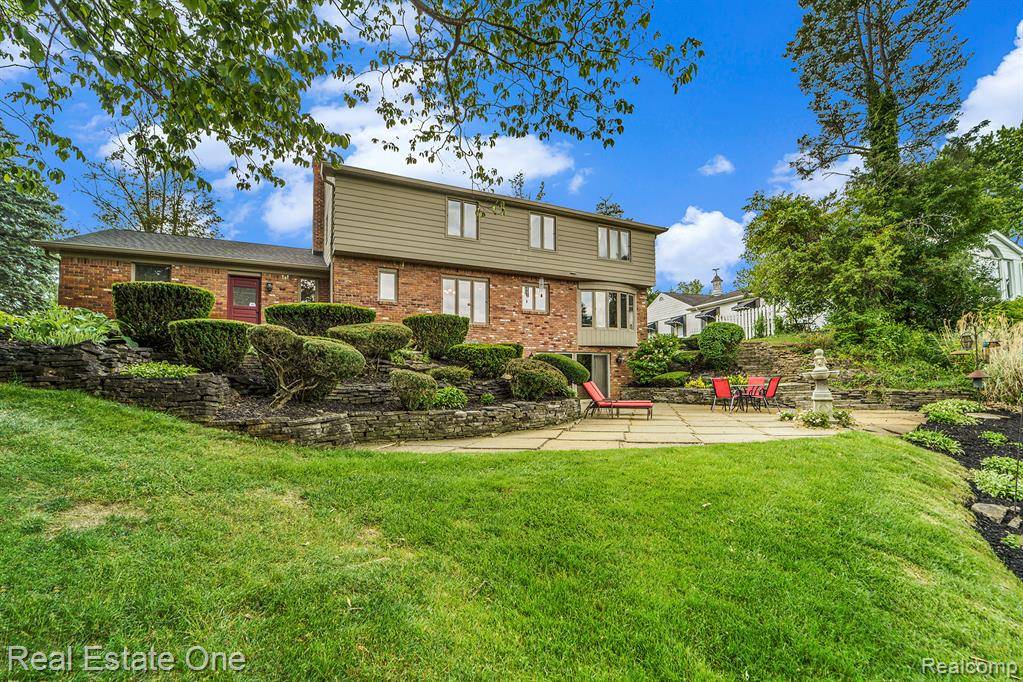 Farmington, MI 48334,29020 Wellington Street