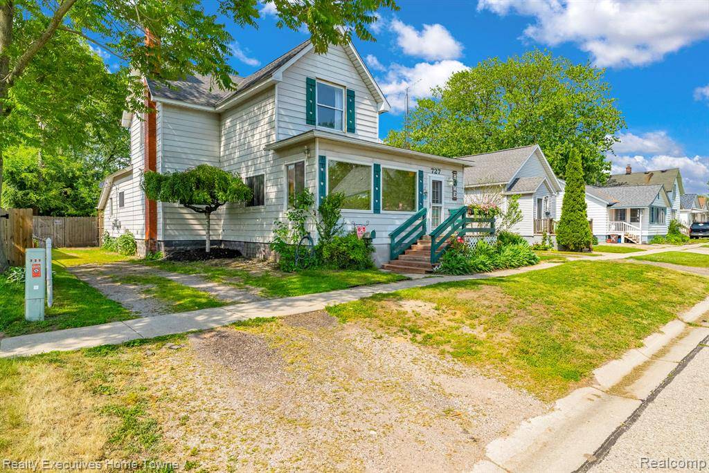 Port Huron, MI 48060,727 Minnie Street