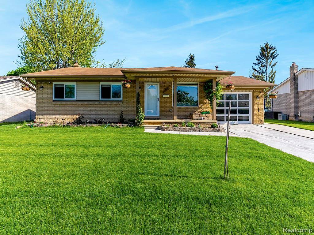 Livonia, MI 48154,36976 5 MILE Road