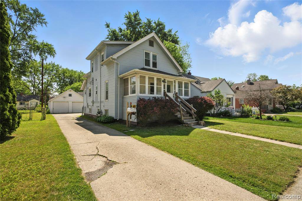 Royal Oak, MI 48067,306 N Kenwood Avenue
