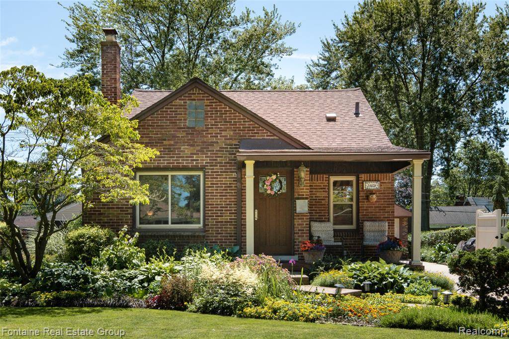 St. Clair Shores, MI 48080,21626 Oconnor Street