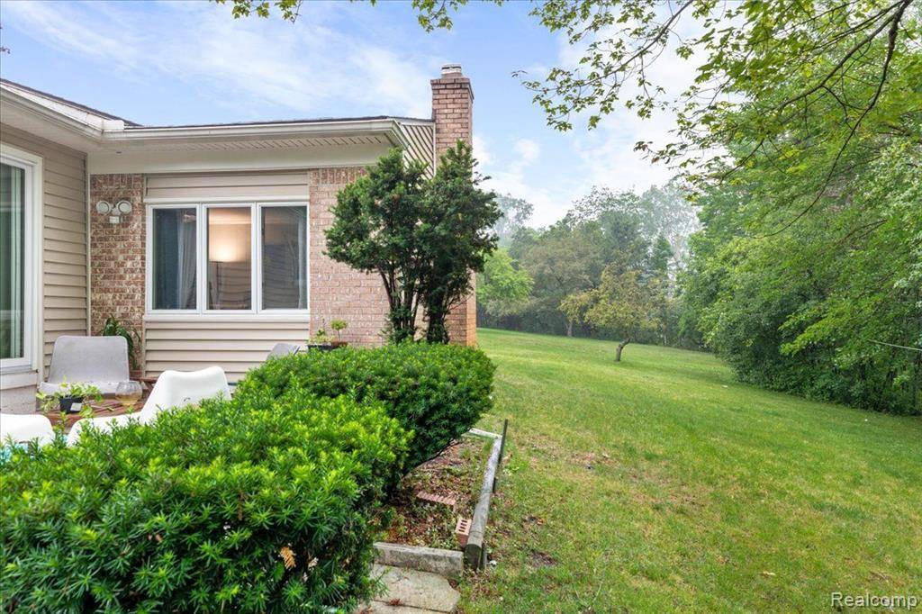 Orion Twp, MI 48360,2280 Geyer