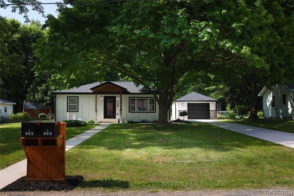 Battle Creek, MI 49037,126 Oriole Drive