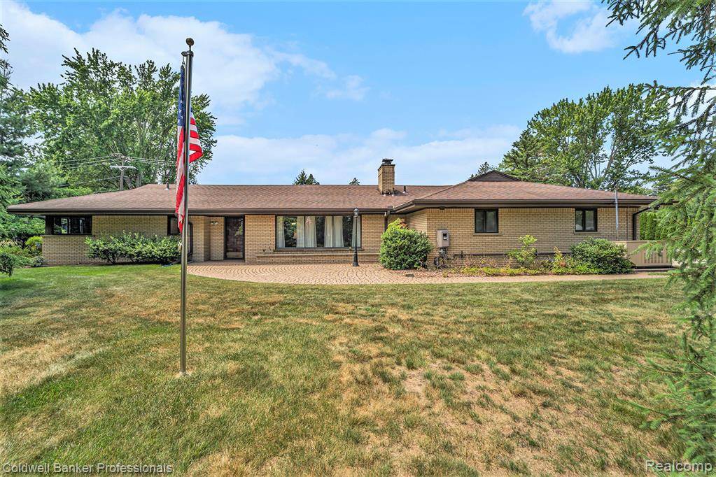Livonia, MI 48154,16161 Hubbard Street
