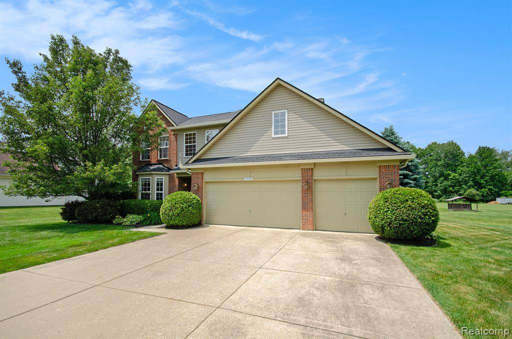 Romulus, MI 48174,15740 Aspen Drive