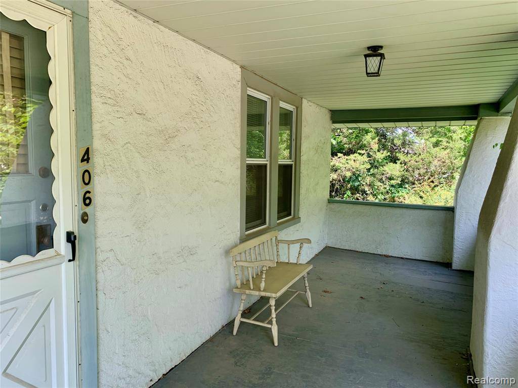 Clawson, MI 48017,406 S Webik Avenue