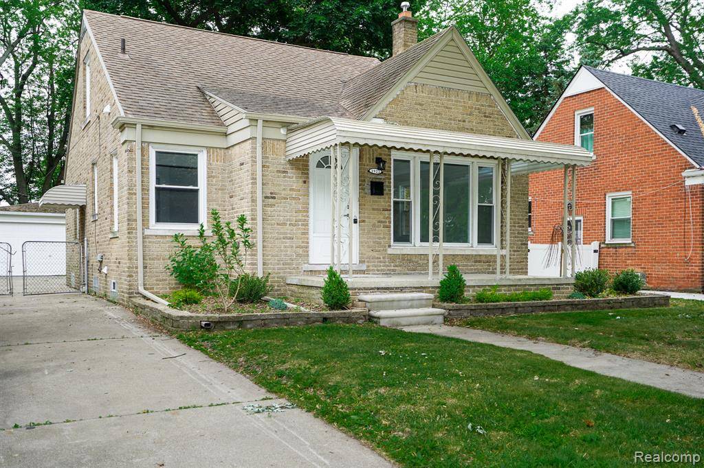 Royal Oak, MI 48073,1922 N Wilson Avenue