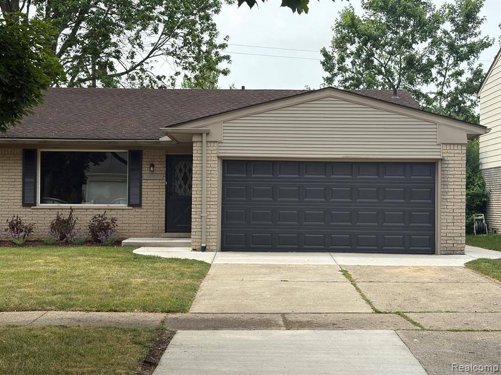 Oak Park, MI 48237,14671 Labelle Street