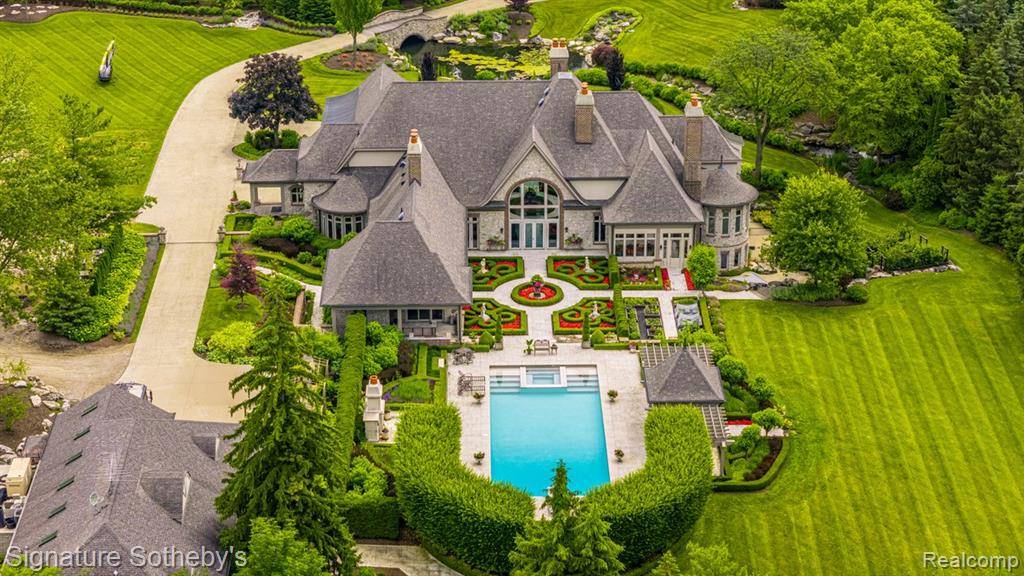 Northville, MI 48168,18101 Sheldon Road