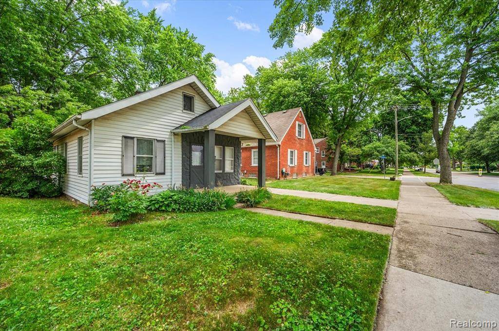 Berkley, MI 48072,2124 Catalpa Drive