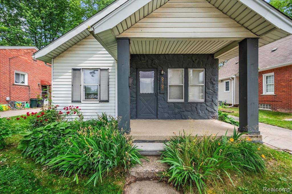 Berkley, MI 48072,2124 Catalpa Drive