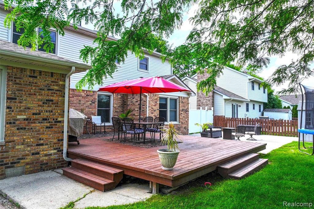 Grand Blanc, MI 48439,12031 Townline Road