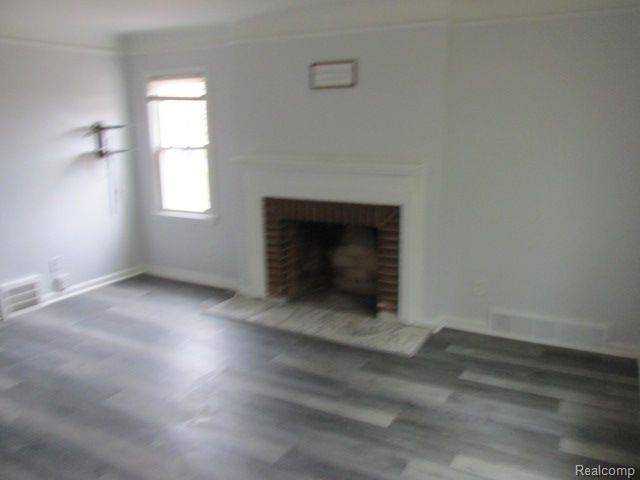 Lincoln Park, MI 48146,953 NEW YORK Avenue