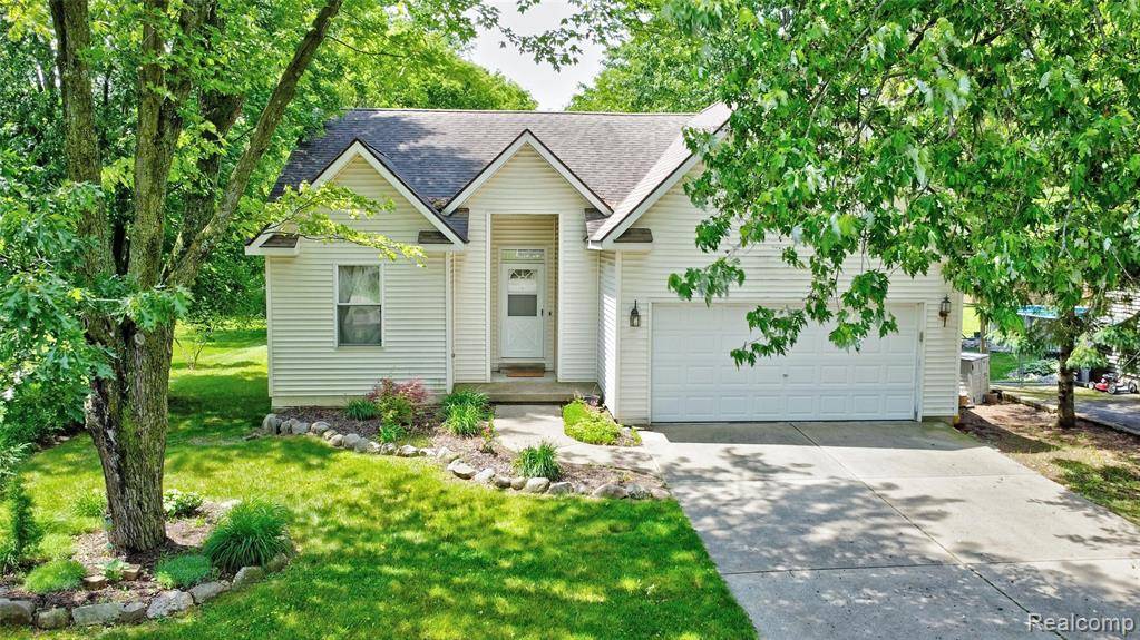Ortonville Vlg, MI 48462,333 Sherman Court