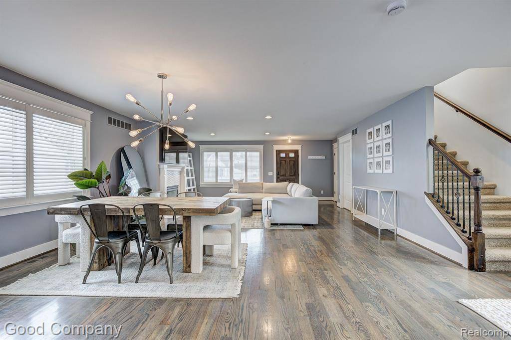 Berkley, MI 48072,995 CAMBRIDGE Road