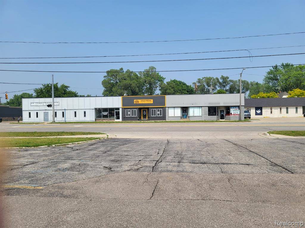 Waterford Twp, MI 48329,4476 Dixie Highway