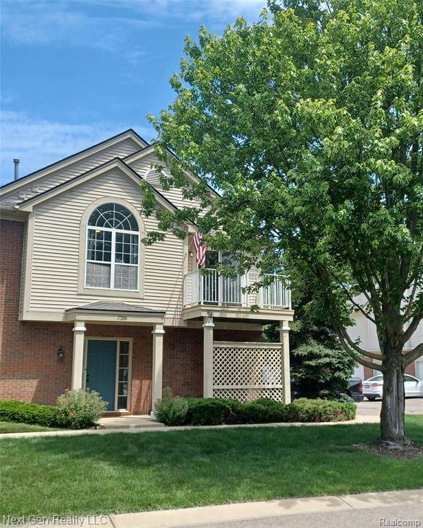 Commerce Twp, MI 48390,17200 Chesapeake Circle 17