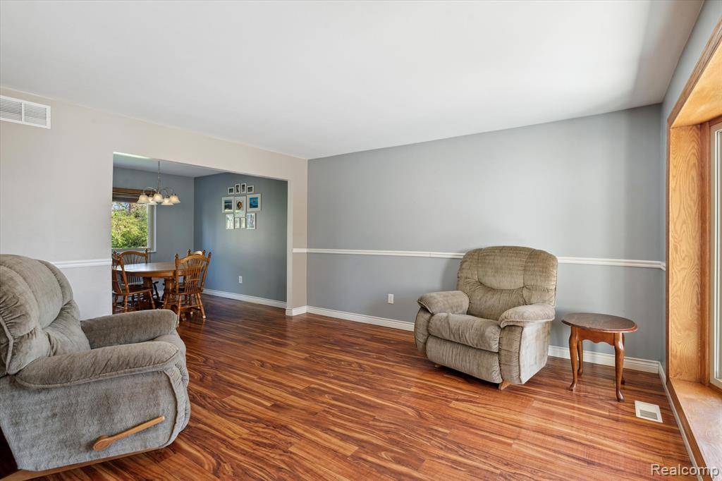 Canton Twp, MI 48187,6746 EDGEWOOD Road