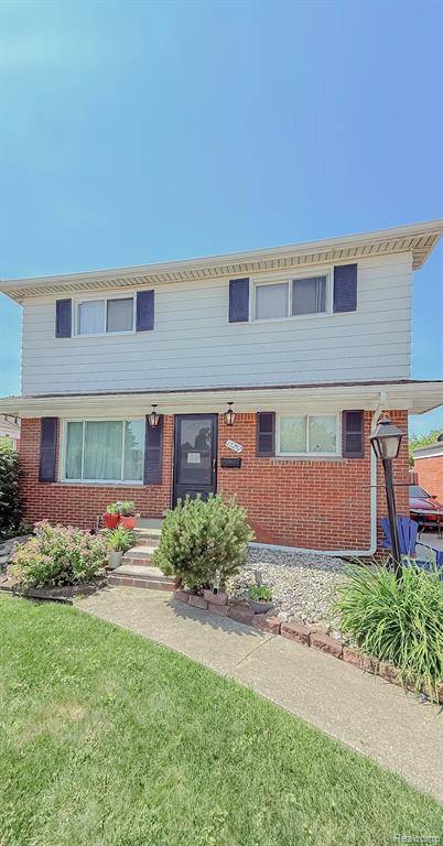 Allen Park, MI 48101,15257 PARIS Street