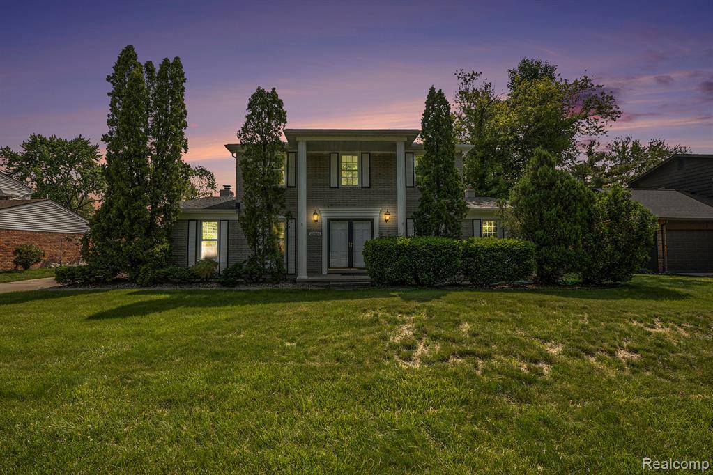 Livonia, MI 48152,17346 Fairway Street
