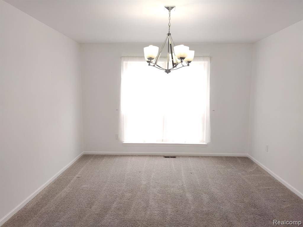 White Lake Twp, MI 48386,8993 HAYMARKET Street