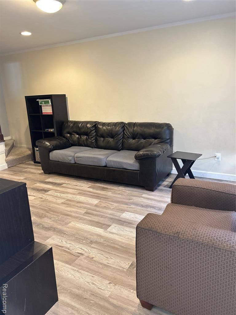Clinton Twp, MI 48035,36014 Chapel Court