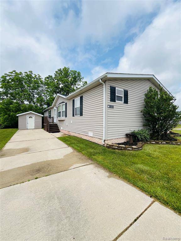 Fenton, MI 48430,6283 Leigh Court