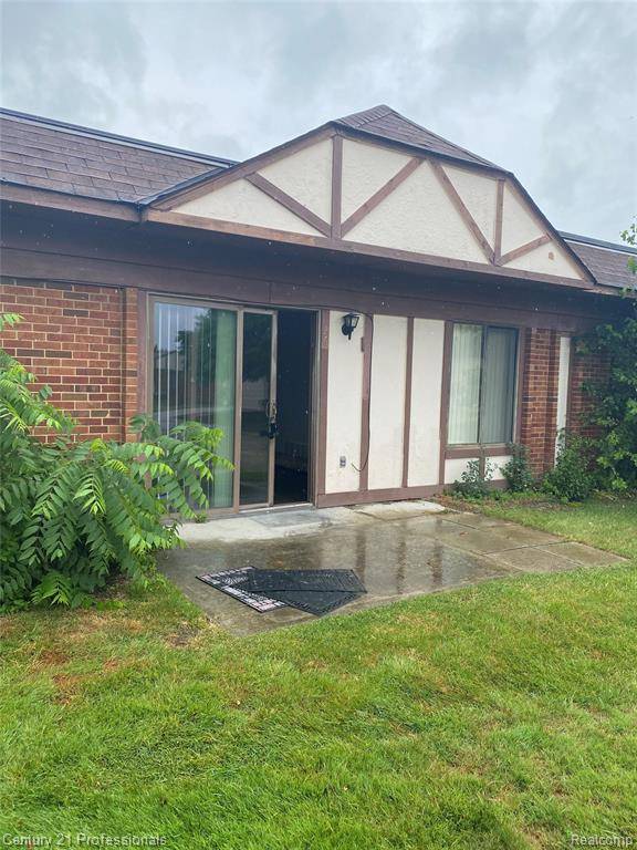 Warren, MI 48092,29900 N Grand Oaks Drive 26