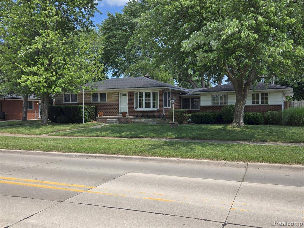Lincoln Park, MI 48146,3609 River Drive
