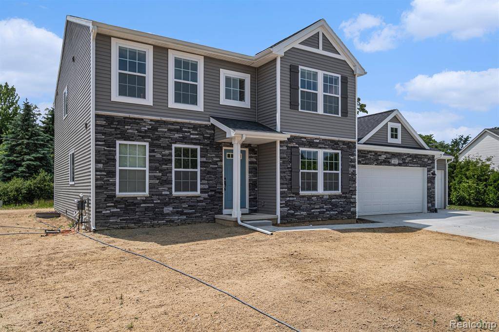 Lapeer, MI 48446,1013 Lancaster Street