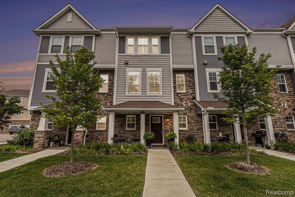 Brighton, MI 48116,475 Jenny Way