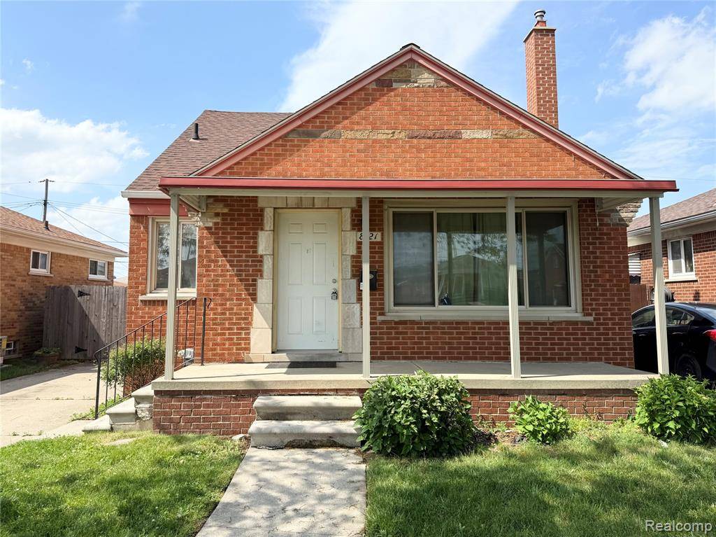 Warren, MI 48093,8121 Marian Street