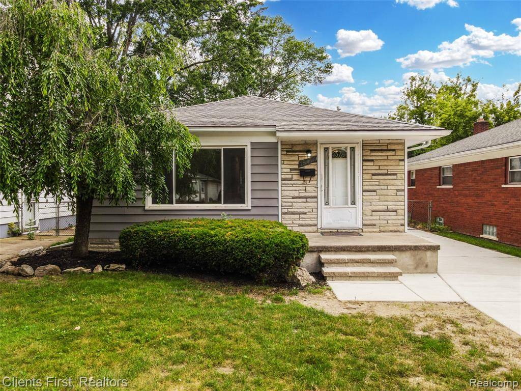 Redford Twp, MI 48240,18473 Olympia