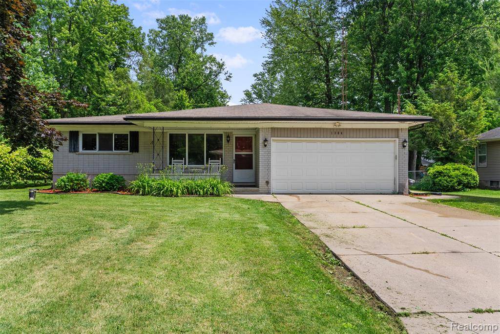 Flint, MI 48507,1304 Pickwick Place
