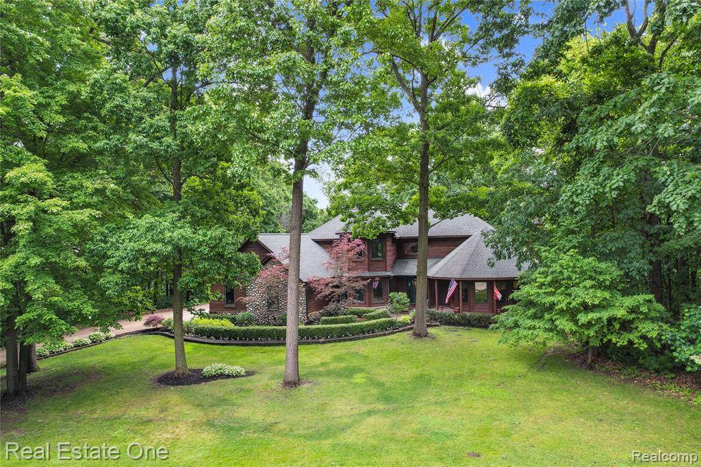 White Lake Twp, MI 48383,2300 Canyon Ridge Drive