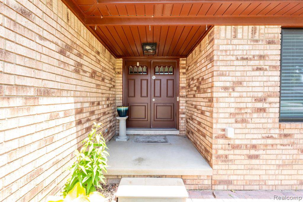 Sterling Heights, MI 48313,39564 Moriah Drive