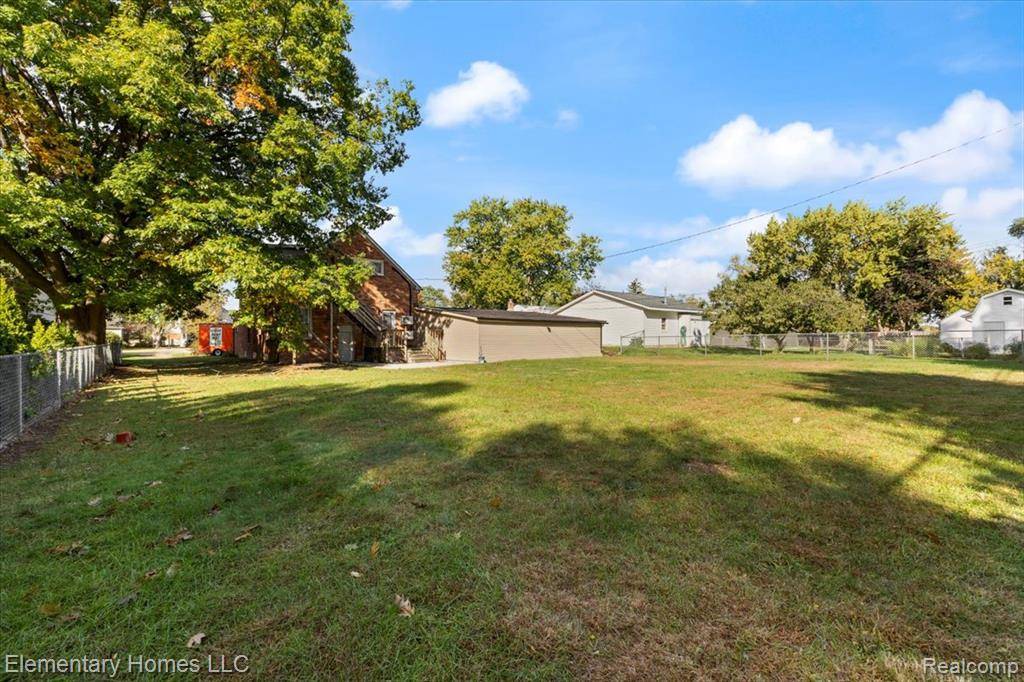 Shelby Twp, MI 48317,45866 Gable Inn Street