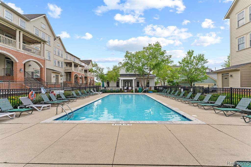 Auburn Hills, MI 48326,3919 Forester Boulevard