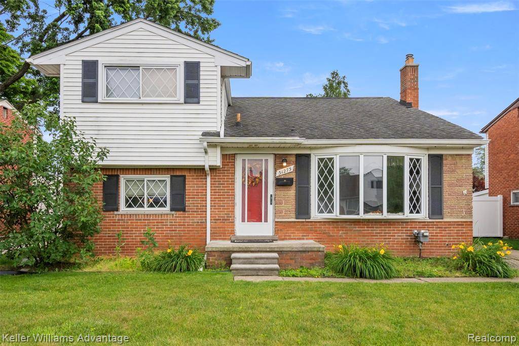Westland, MI 48185,31273 Mackenzie Drive