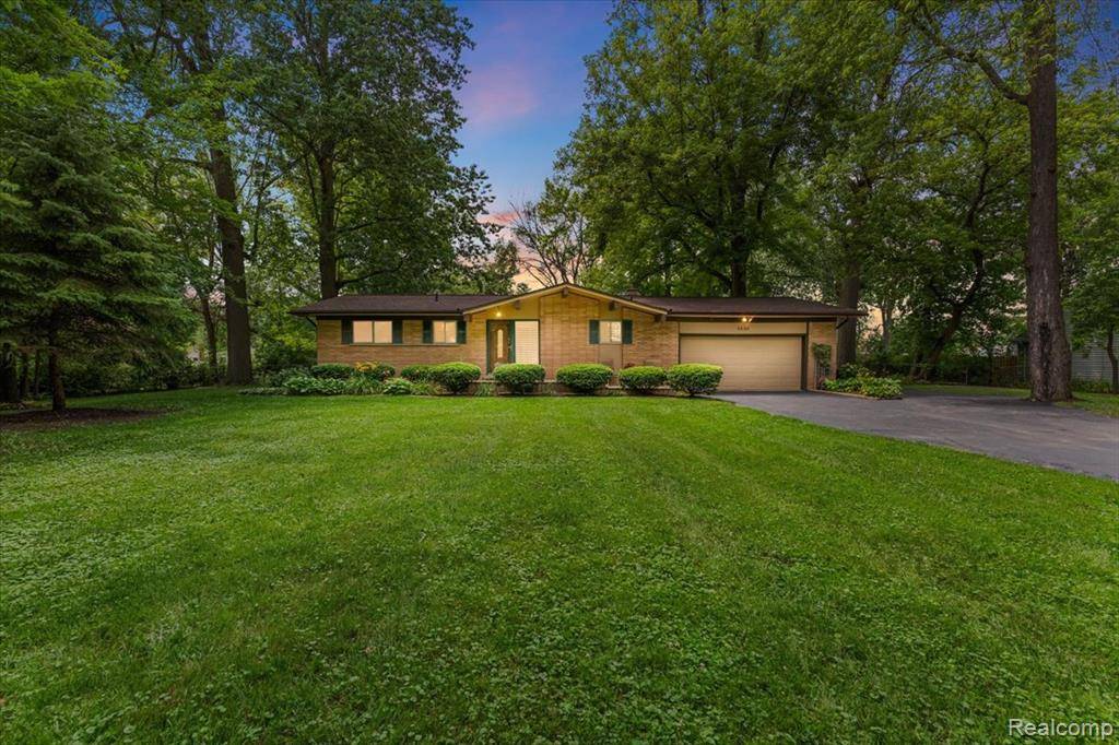 Taylor, MI 48180,8848 Caroline Street