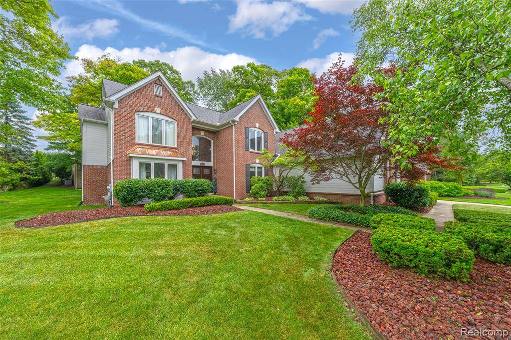 Auburn Hills, MI 48326,4240 Blue Heron Drive