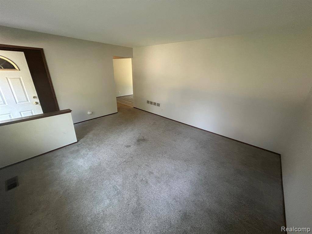 Rochester Hills, MI 48307,3900 Orchard View Avenue