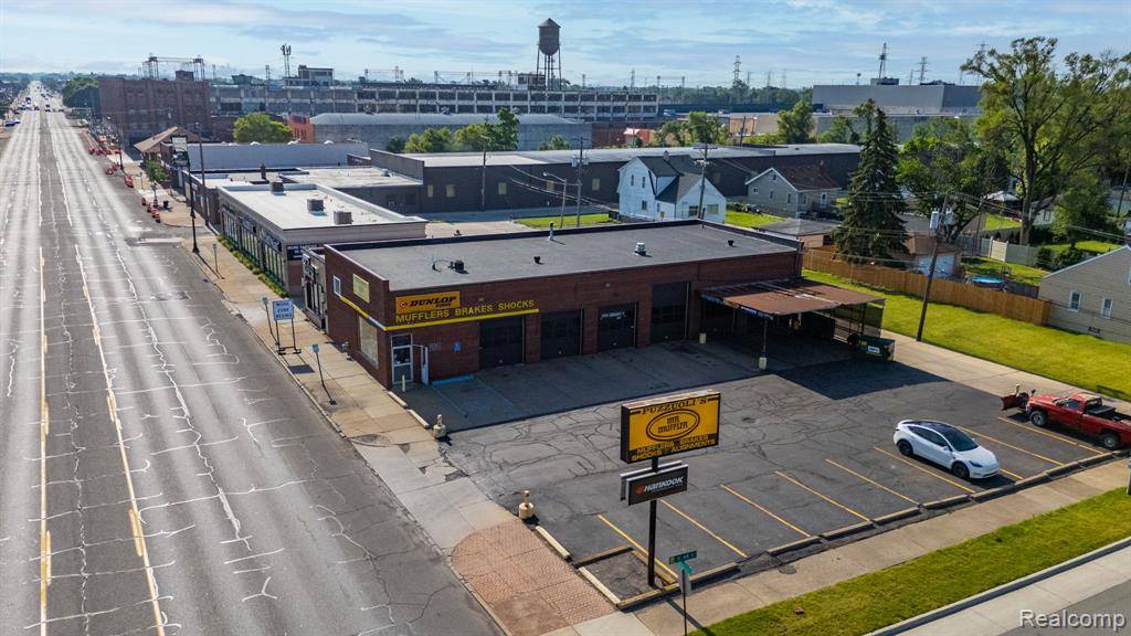 Dearborn, MI 48126,14433 W Warren Avenue