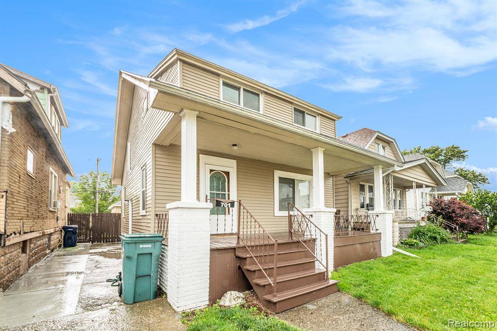 Lincoln Park, MI 48146,701 Cleophus Parkway