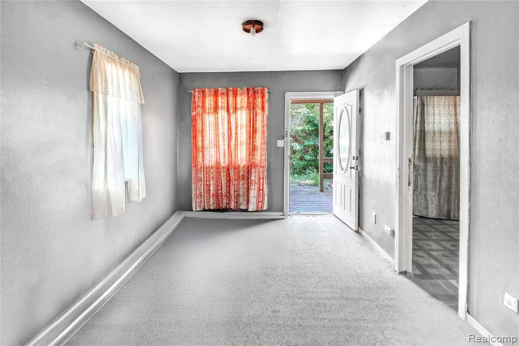 Saginaw, MI 48601,427 S 19th Street