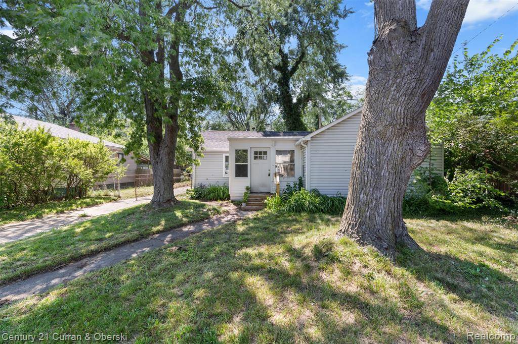 Redford Twp, MI 48240,19349 NEGAUNEE