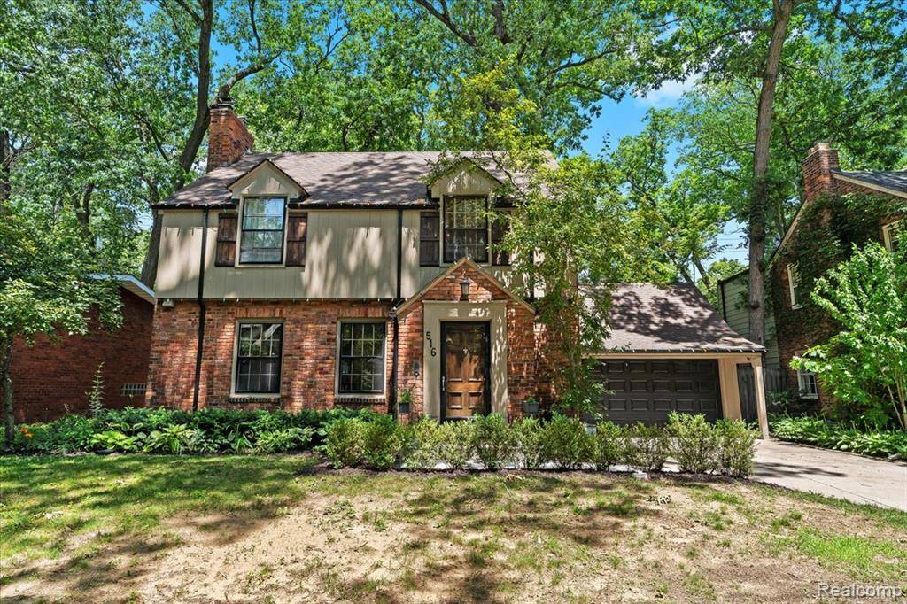 Ferndale, MI 48220,516 W Oakridge Street