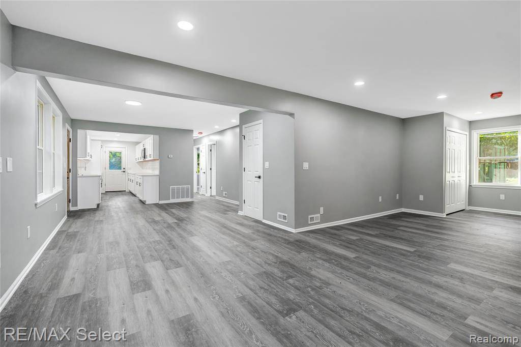 Green Oak Twp, MI 48116,9353 Old Lee Road